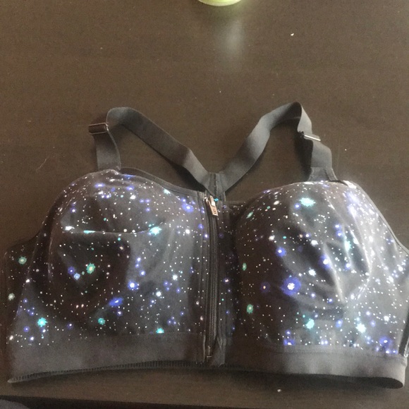 Victoria's Secret Other - Victoria’s Secret sports bra!